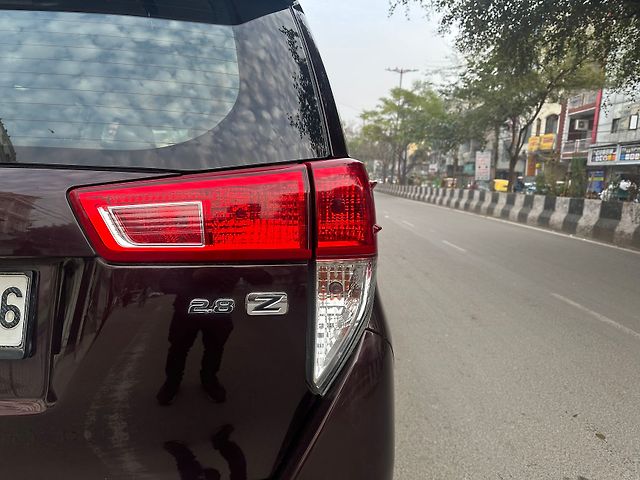 Used Toyota Innova Crysta [2016-2020] 2.8 ZX AT 7 STR [2016-2020] in Delhi