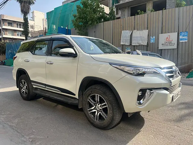 Used Toyota Fortuner [2016-2021] 2.8 4x2 MT [2016-2020] in Delhi