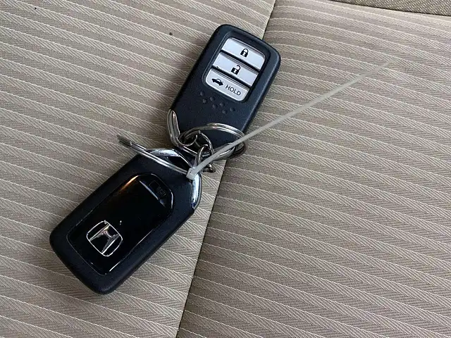 Used Honda Amaze [2018-2021] 1.2 V MT Petrol [2018-2020] in Ahmedabad