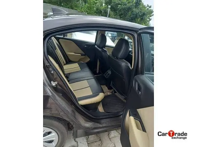 Used Honda City 4th Generation SV Petrol [2017-2019] in Ahmedabad