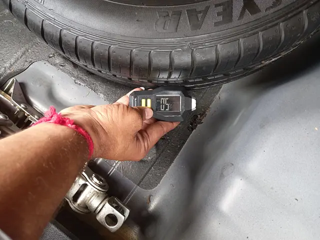 Used Honda City 4th Generation SV Petrol [2017-2019] in Ahmedabad