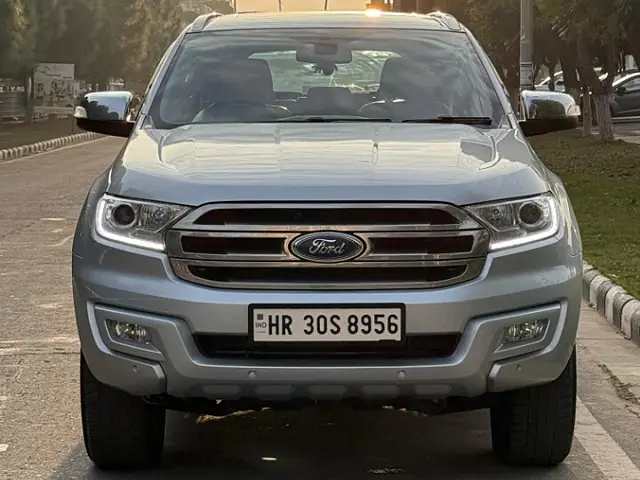 Used Ford Endeavour [2016-2019] Titanium 3.2 4x4 AT in Chandigarh