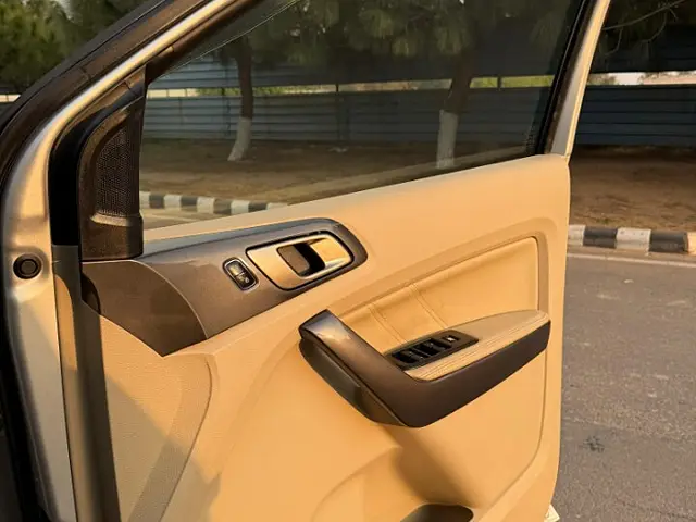 Used Ford Endeavour [2016-2019] Titanium 3.2 4x4 AT in Chandigarh