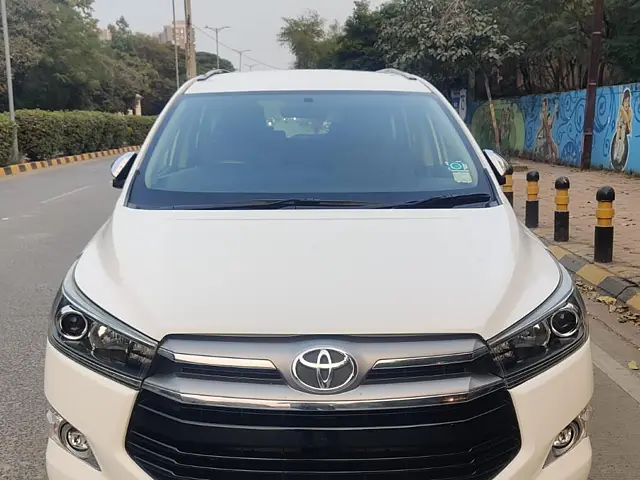 Used 2020 Toyota Innova in Indore