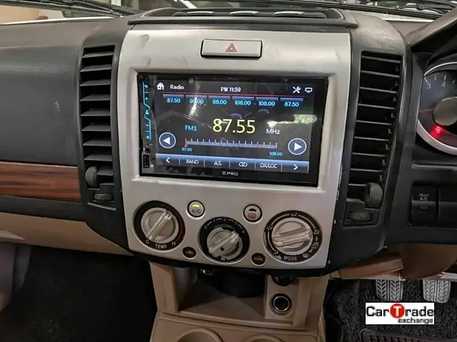 Used Ford Endeavour [2009-2014] 2.5L 4x2 in Ludhiana
