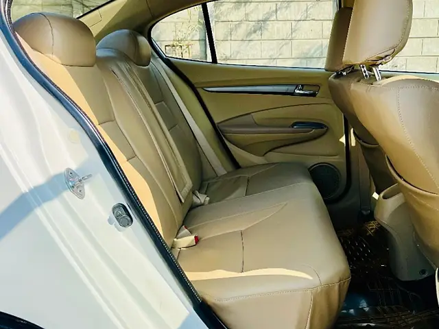 Used Honda City [2011-2014] 1.5 V AT in Ahmedabad