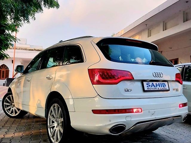 Used Audi Q7 [2010 - 2015] 35 TDI Technology Pack + Sunroof in Agra
