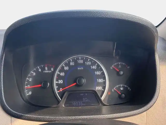 Used Hyundai Grand i10 Sportz (O) U2 1.2 CRDi [2017-2018] in Rajkot