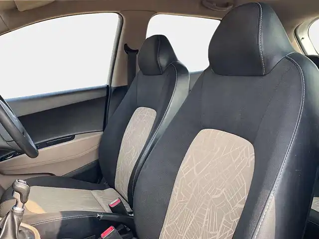 Used Hyundai Grand i10 Sportz (O) U2 1.2 CRDi [2017-2018] in Rajkot