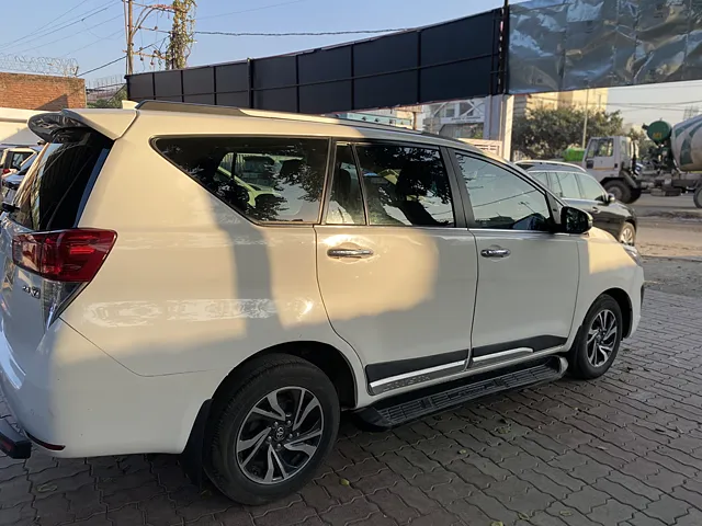 Used Toyota Innova Crysta [2016-2020] 2.4 VX 7 STR [2016-2020] in Lucknow