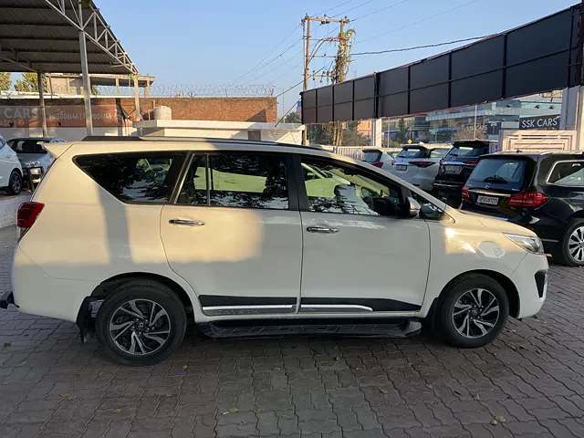 Used Toyota Innova Crysta [2016-2020] 2.4 VX 7 STR [2016-2020] in Lucknow