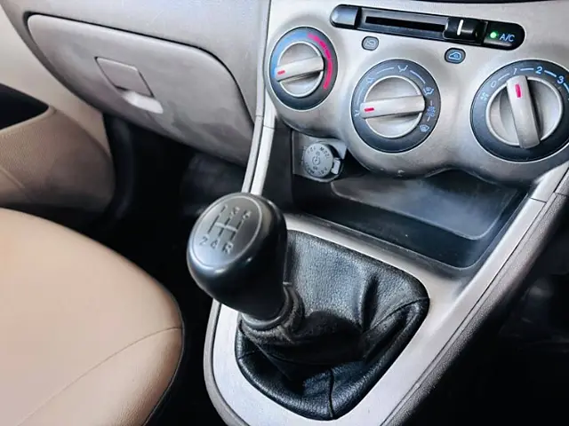 Used Hyundai i10 [2010-2017] 1.1L iRDE Magna Special Edition in Bangalore