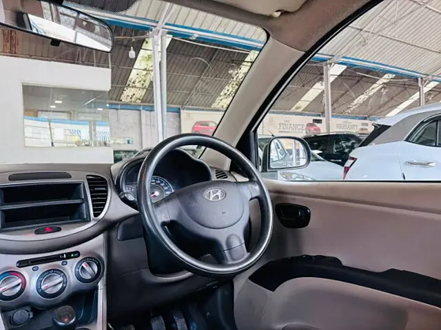 Used Hyundai i10 [2010-2017] 1.1L iRDE Magna Special Edition in Bangalore