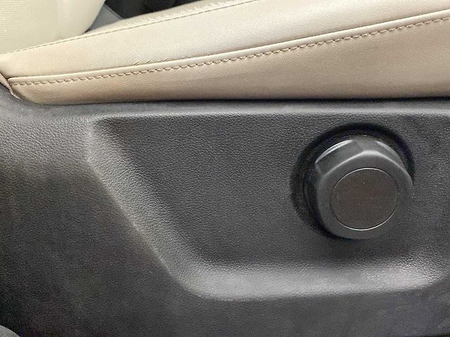 Used Mahindra XUV700 AX 7 Diesel AT AWD Luxury Pack 7 STR [2021] in Delhi