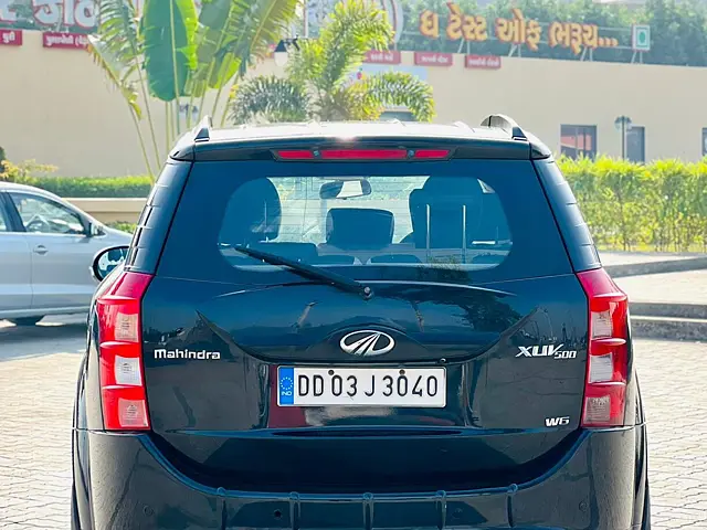 Used Mahindra XUV500 [2015-2018] W6 1.99 in Valsad