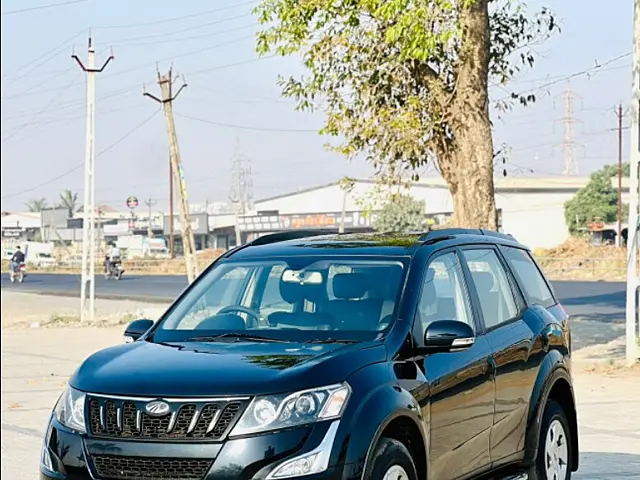 Used Mahindra XUV500 [2015-2018] W6 1.99 in Valsad