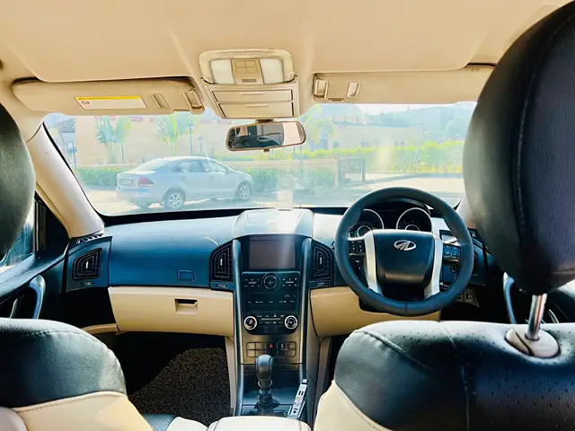 Used Mahindra XUV500 [2015-2018] W6 1.99 in Valsad