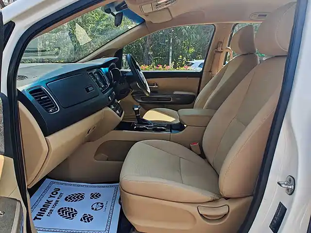Used Kia Carnival [2020-2023] Premium 7 STR in Mumbai