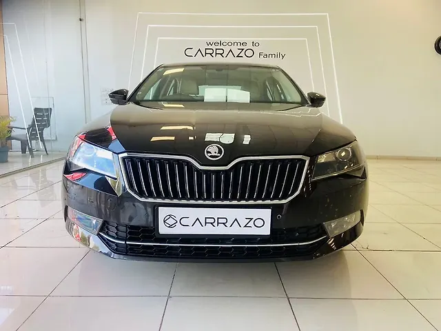 Used 2015 Skoda Superb in Mumbai