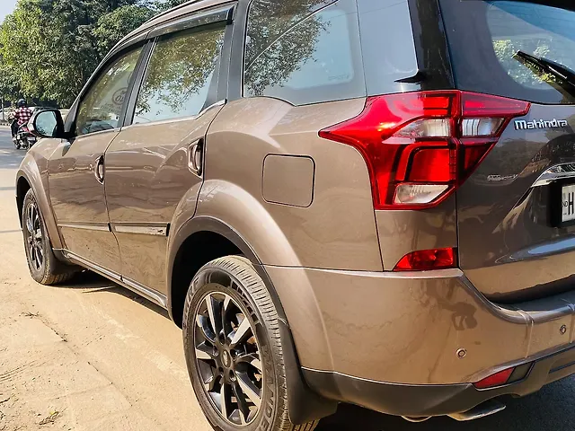 Used Mahindra XUV500 W11 (O) AT in Chandigarh