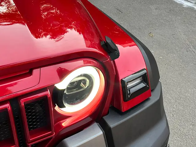 Used Mahindra Thar Roxx MX5 Diesel AT 2WD in Delhi
