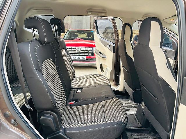 Used Renault Triber RXZ Dual Tone [2024-2025] in Guwahati