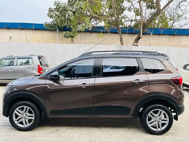 Used Renault Triber RXZ Dual Tone [2024-2025] in Guwahati