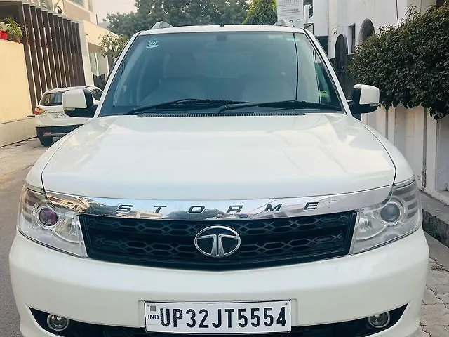 Used 2018 Tata Safari in Lucknow