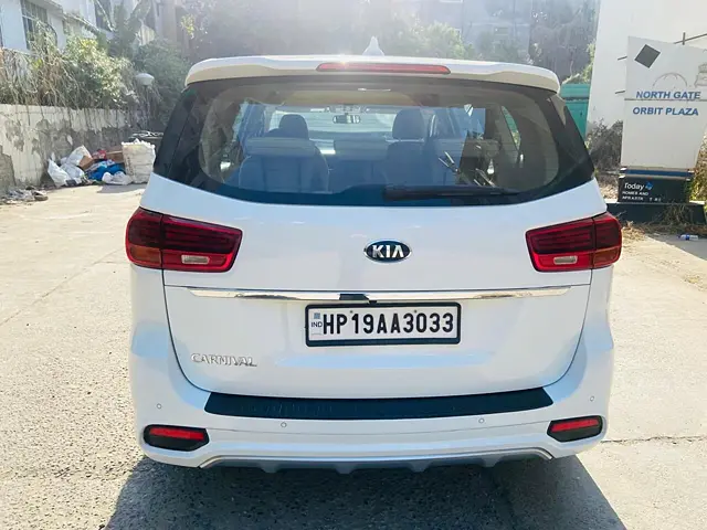 Used Kia Carnival [2020-2023] Premium 8 STR in Delhi