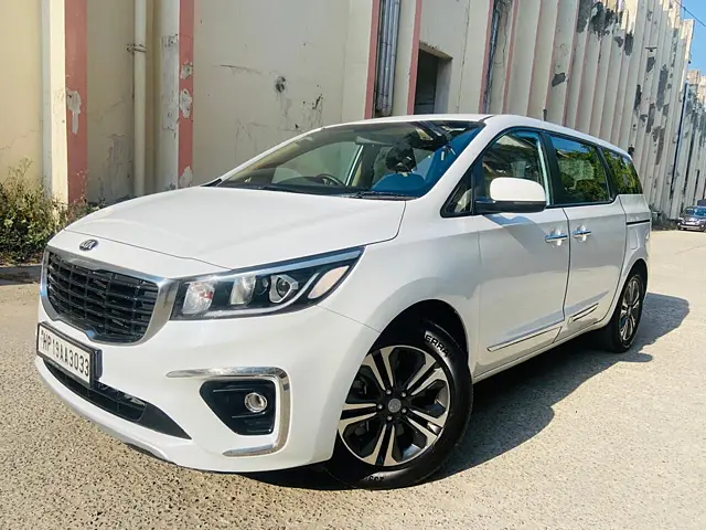 Used Kia Carnival [2020-2023] Premium 8 STR in Delhi