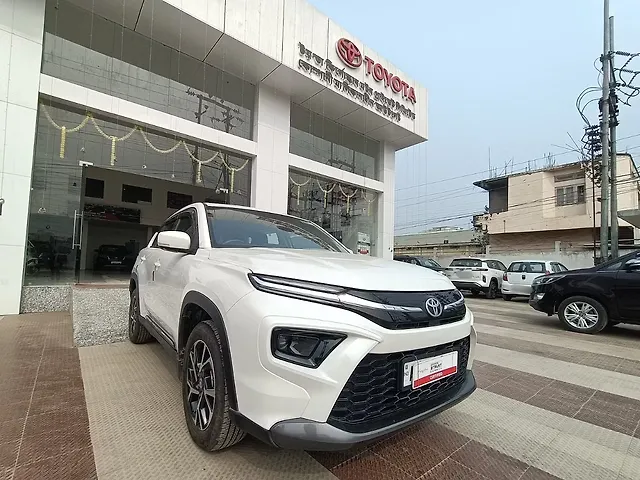 Second Hand Toyota Urban Cruiser Hyryder in Itanagar, Used Toyota Urban ...