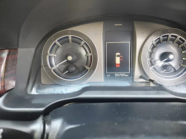 Used Toyota Innova Crysta [2016-2020] 2.4 ZX 7 STR [2016-2020] in Mumbai