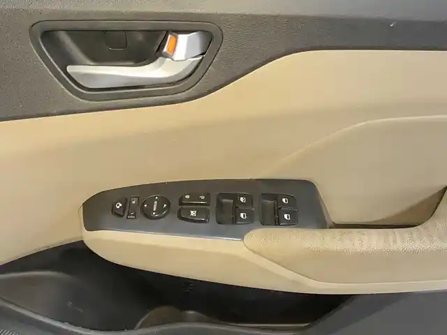 Used Hyundai Verna [2017-2020] SX (O) 1.6 CRDi  AT in Chandigarh