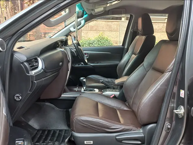 Used Toyota Fortuner [2016-2021] 2.8 4x2 AT [2016-2020] in Delhi