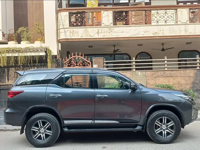 Used Toyota Fortuner [2016-2021] 2.8 4x2 AT [2016-2020] in Delhi