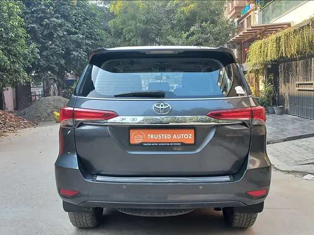 Used Toyota Fortuner [2016-2021] 2.8 4x2 AT [2016-2020] in Delhi