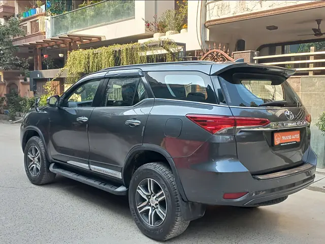 Used Toyota Fortuner [2016-2021] 2.8 4x2 AT [2016-2020] in Delhi