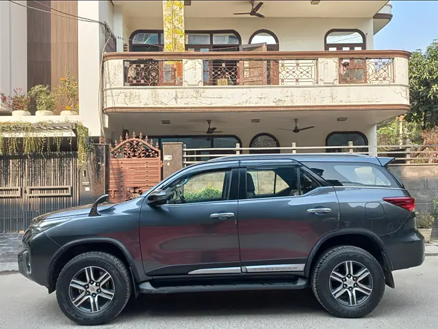 Used Toyota Fortuner [2016-2021] 2.8 4x2 AT [2016-2020] in Delhi