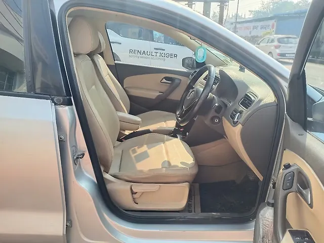 Used Volkswagen Vento [2014-2015] Highline Petrol AT in Kanpur