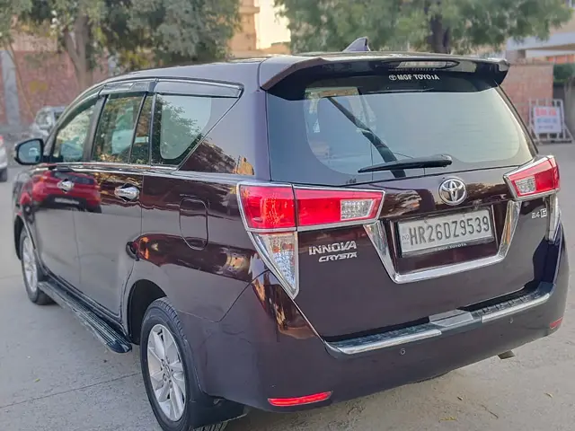 Used Toyota Innova Crysta [2016-2020] 2.4 G 7 STR [2016-2017] in Faridabad
