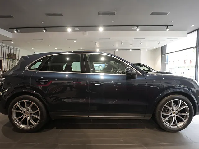 Used Porsche Cayenne [2010-2014] Base in Mumbai