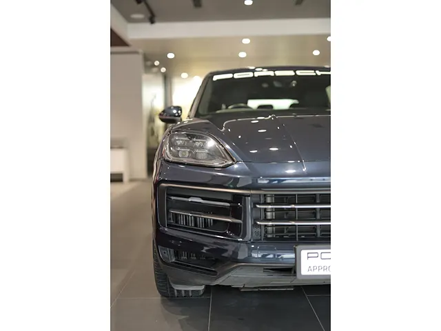 Used Porsche Cayenne [2010-2014] Base in Mumbai
