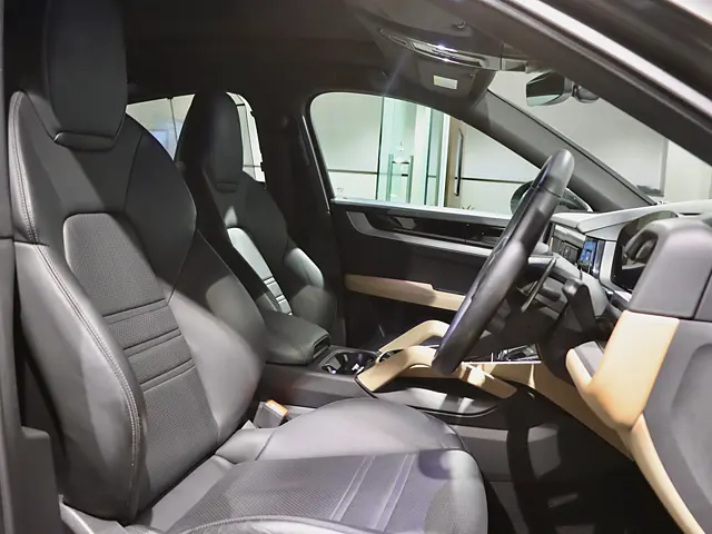 Used Porsche Cayenne [2010-2014] Base in Mumbai