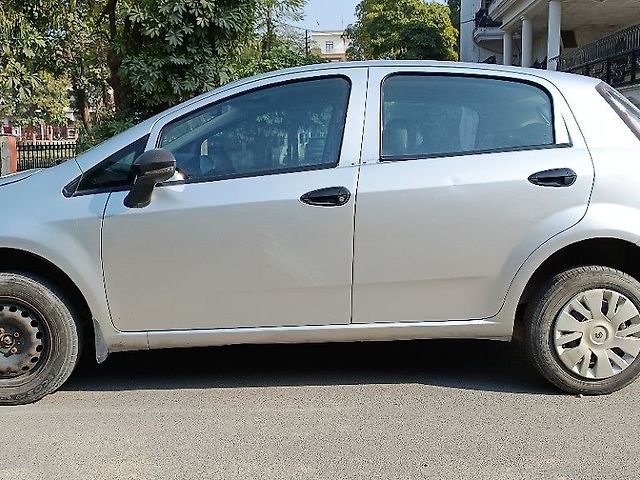Used Fiat Punto Pure [2016-2017] 1.2 Petrol in Lucknow