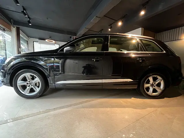 Used Audi Q7 [2015-2020] 45 TDI Technology Pack in Delhi
