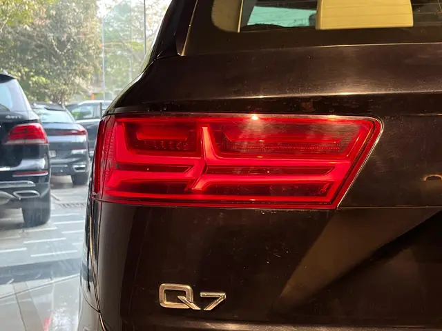 Used Audi Q7 [2015-2020] 45 TDI Technology Pack in Delhi