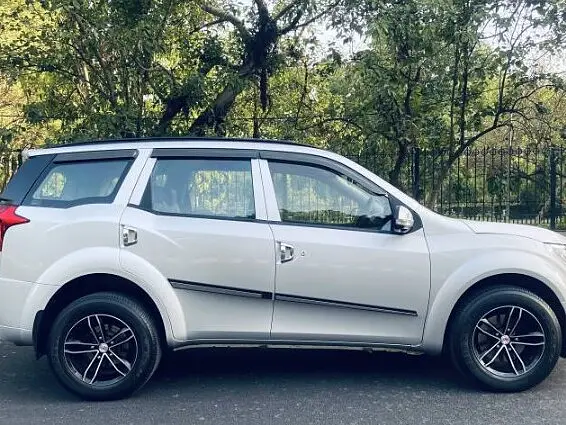 Used Mahindra XUV500 W5 [2018-2020] in Delhi