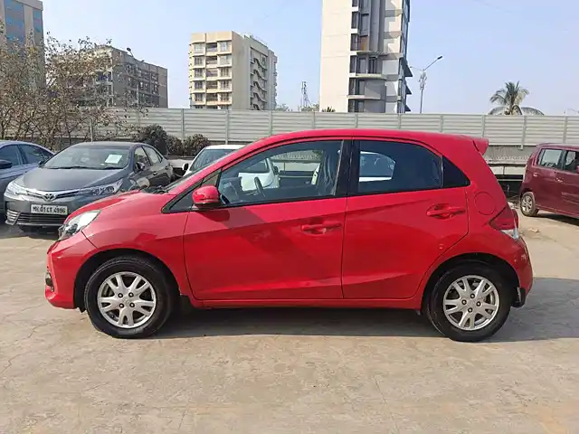 Used Honda Brio VX MT in Mumbai