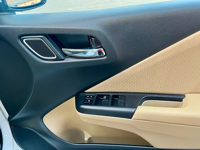 Used Honda City 4th Generation V Petrol in Ahmedabad