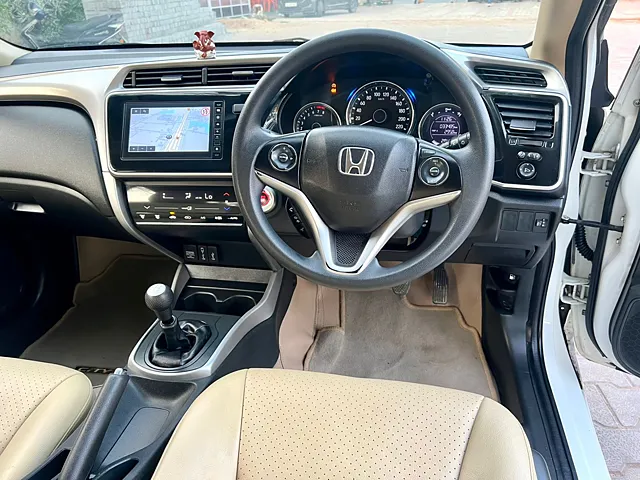 Used Honda City 4th Generation V Petrol in Ahmedabad